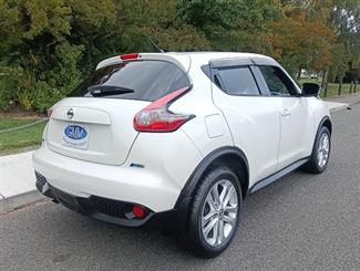 2015 Nissan Juke - Thumbnail