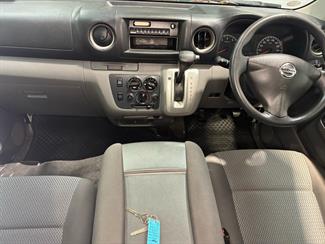 2015 Nissan NV350 - Thumbnail