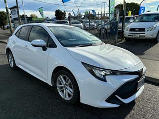 2019 Toyota COROLLA - Thumbnail