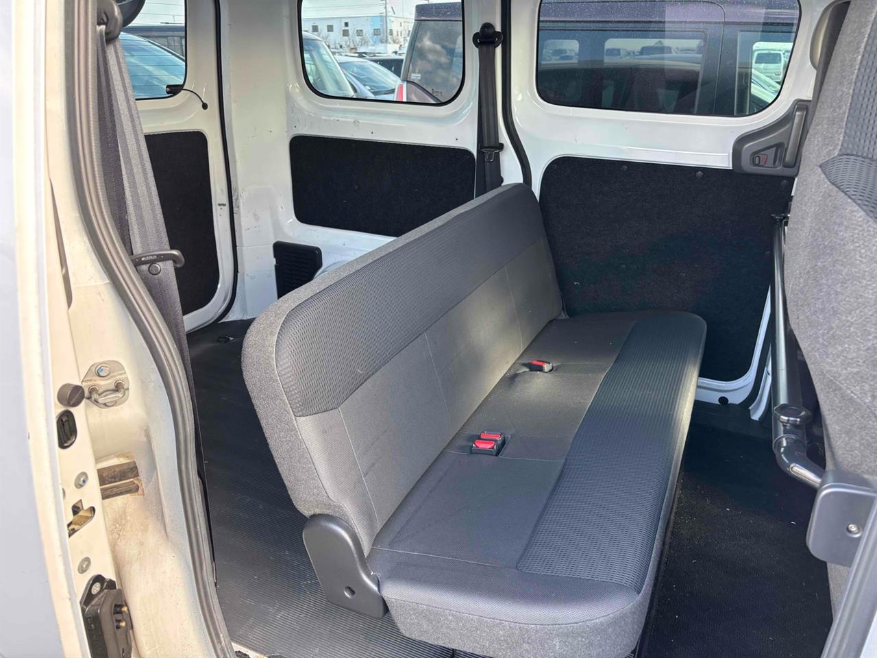 2021 Nissan NV200