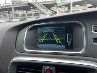 2015 Volvo V40 - Thumbnail