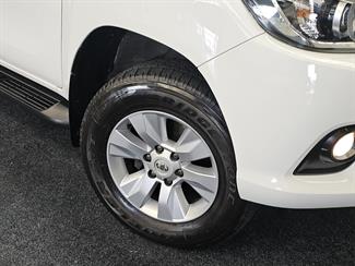 2016 Toyota Hilux - Thumbnail