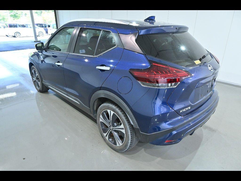 2020 Nissan KICKS