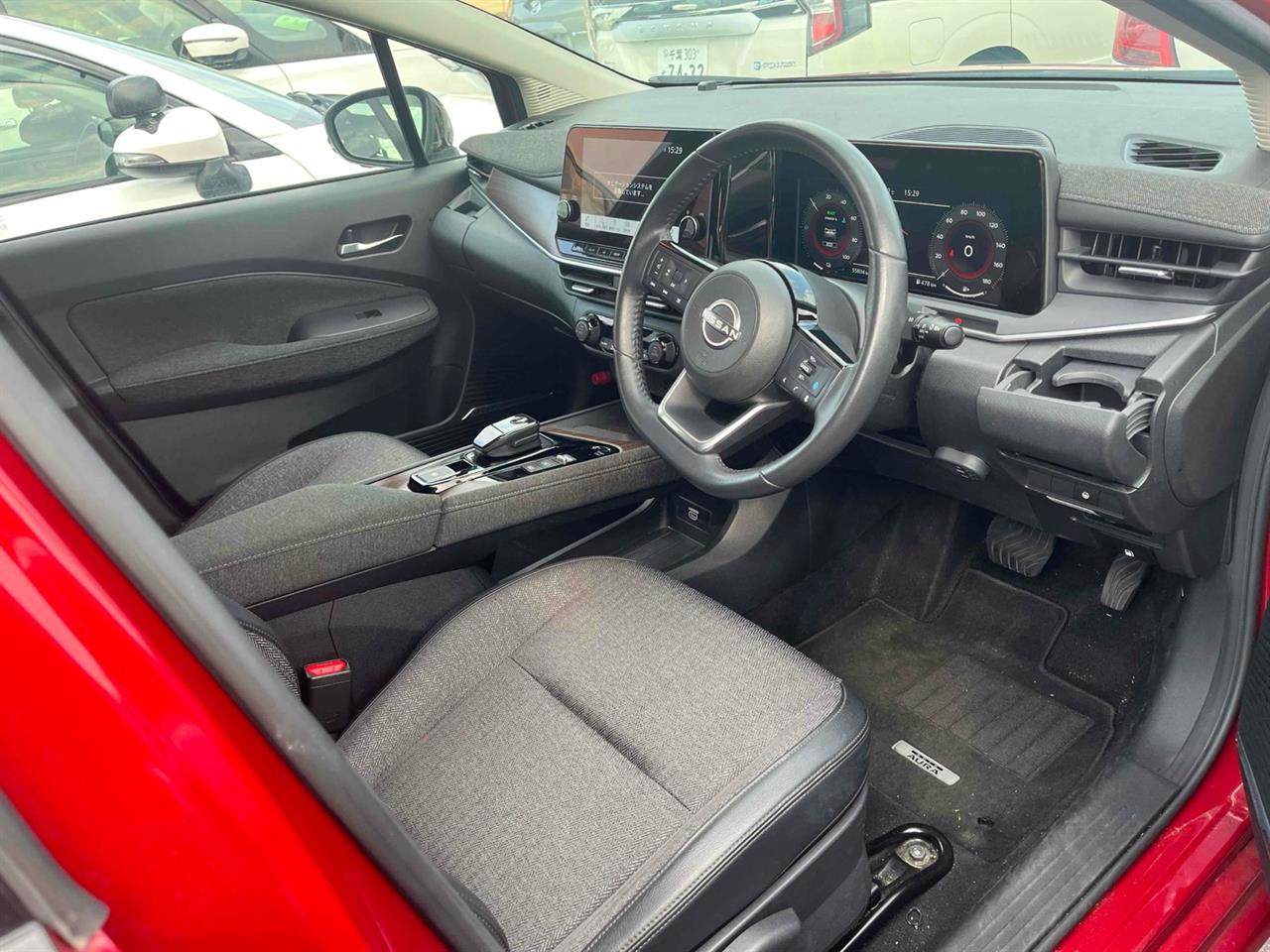 2023 Nissan AURA