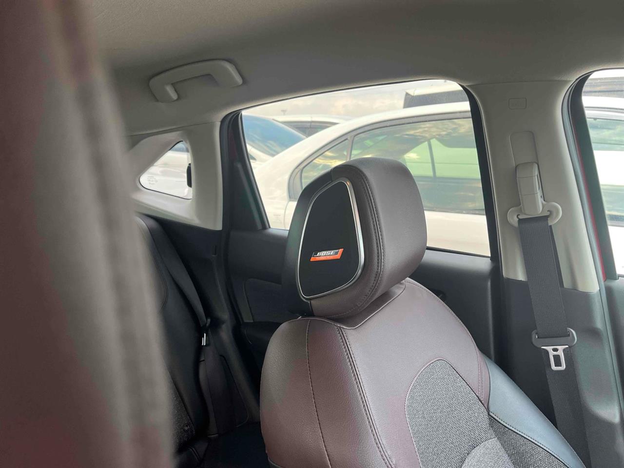 2023 Nissan AURA