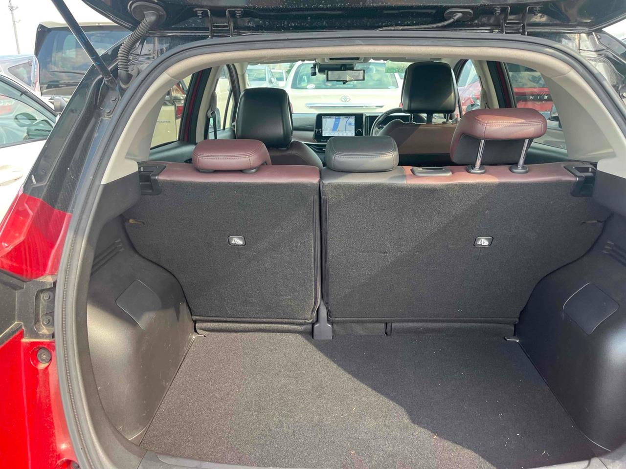 2023 Nissan AURA