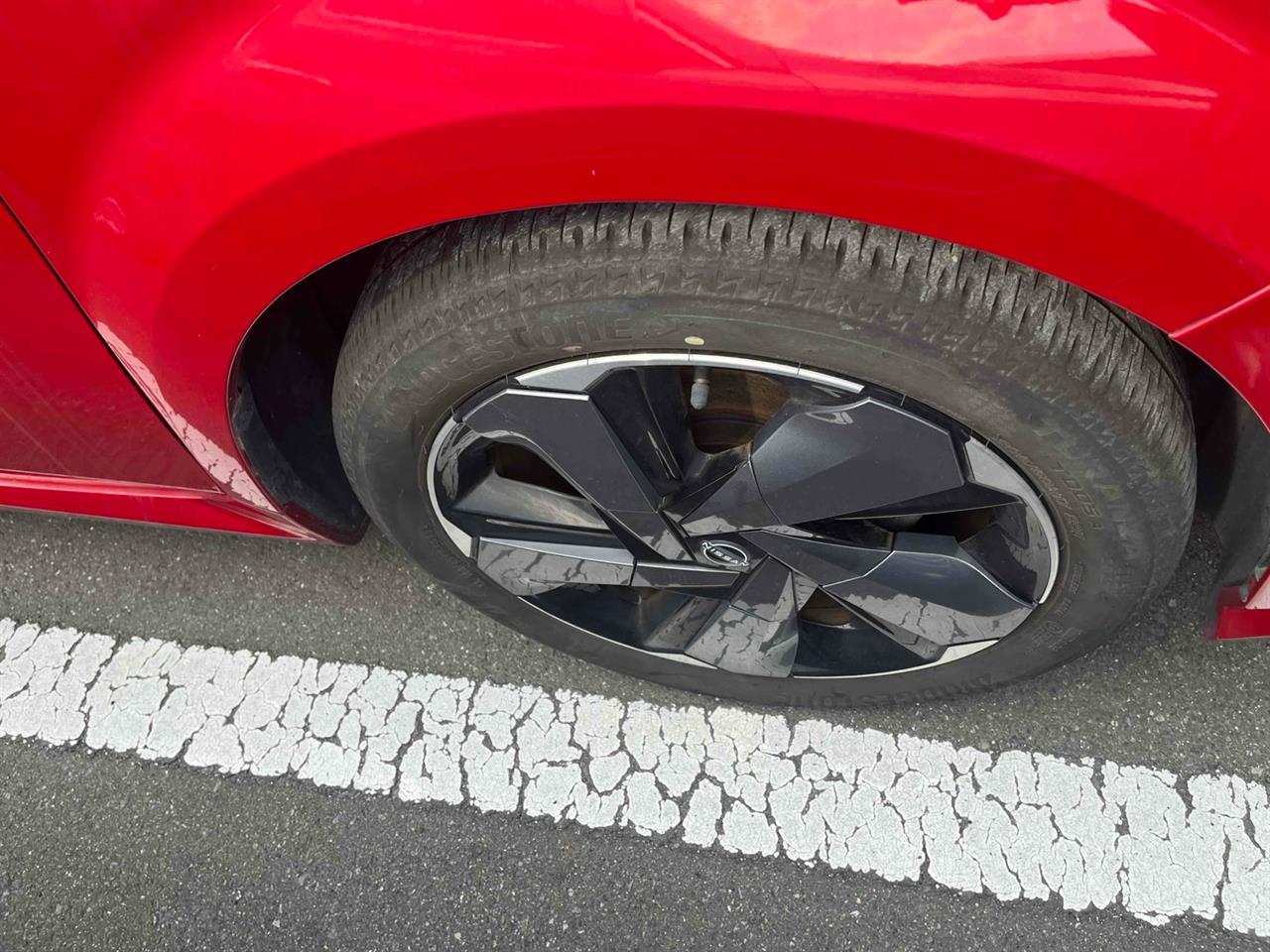 2023 Nissan AURA