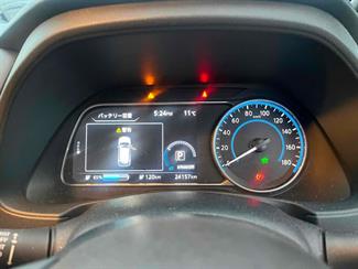 2021 Nissan LEAF - Thumbnail