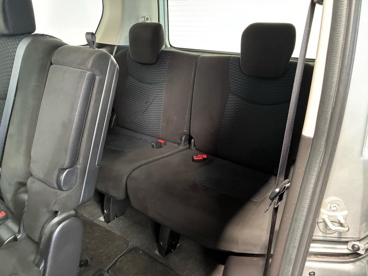 2016 Nissan SERENA