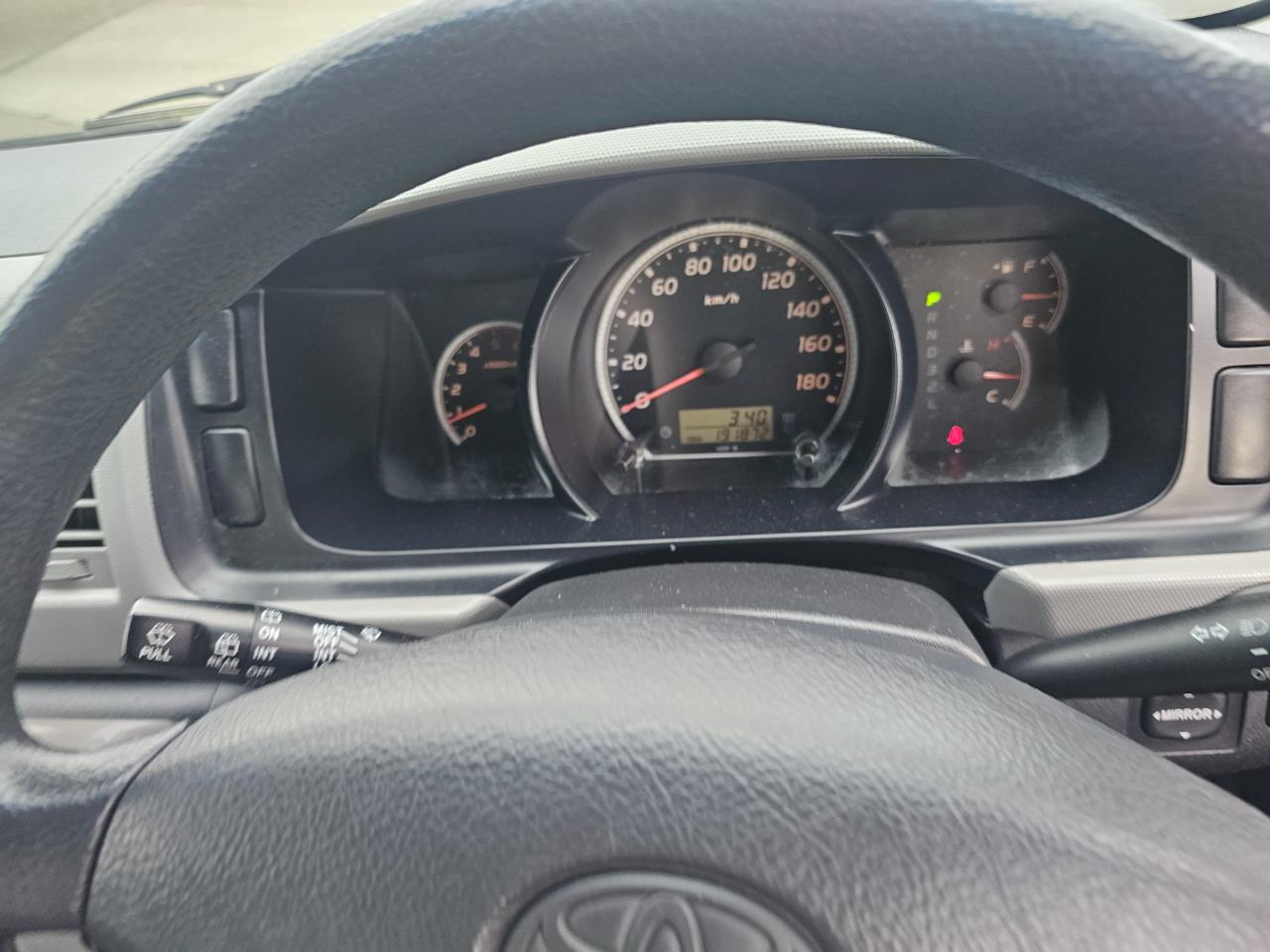2006 Toyota Hiace