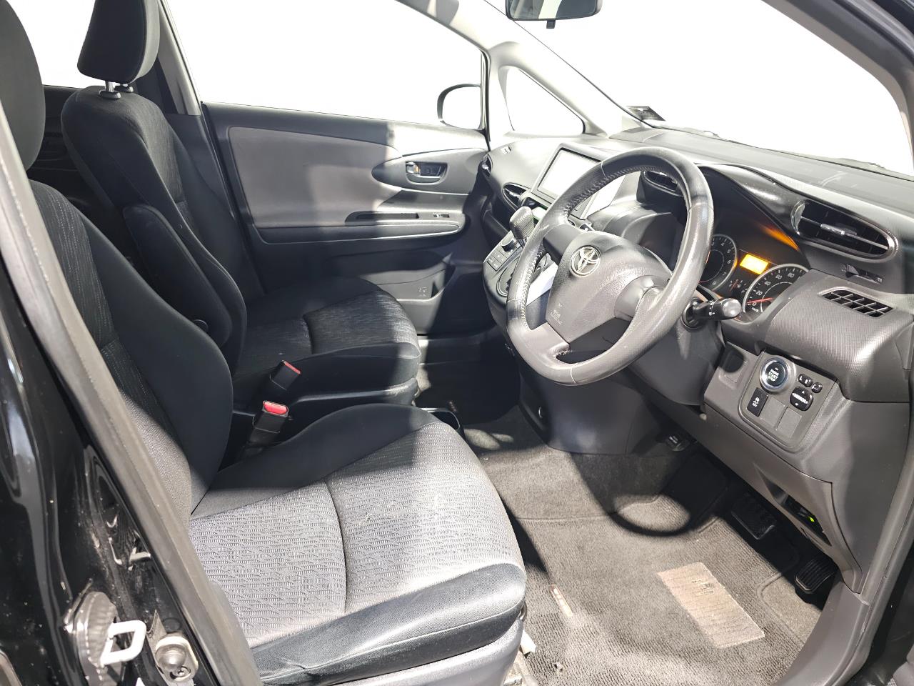 2010 Toyota WISH
