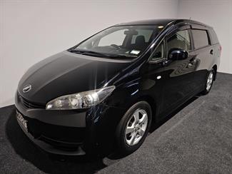 2010 Toyota WISH - Thumbnail