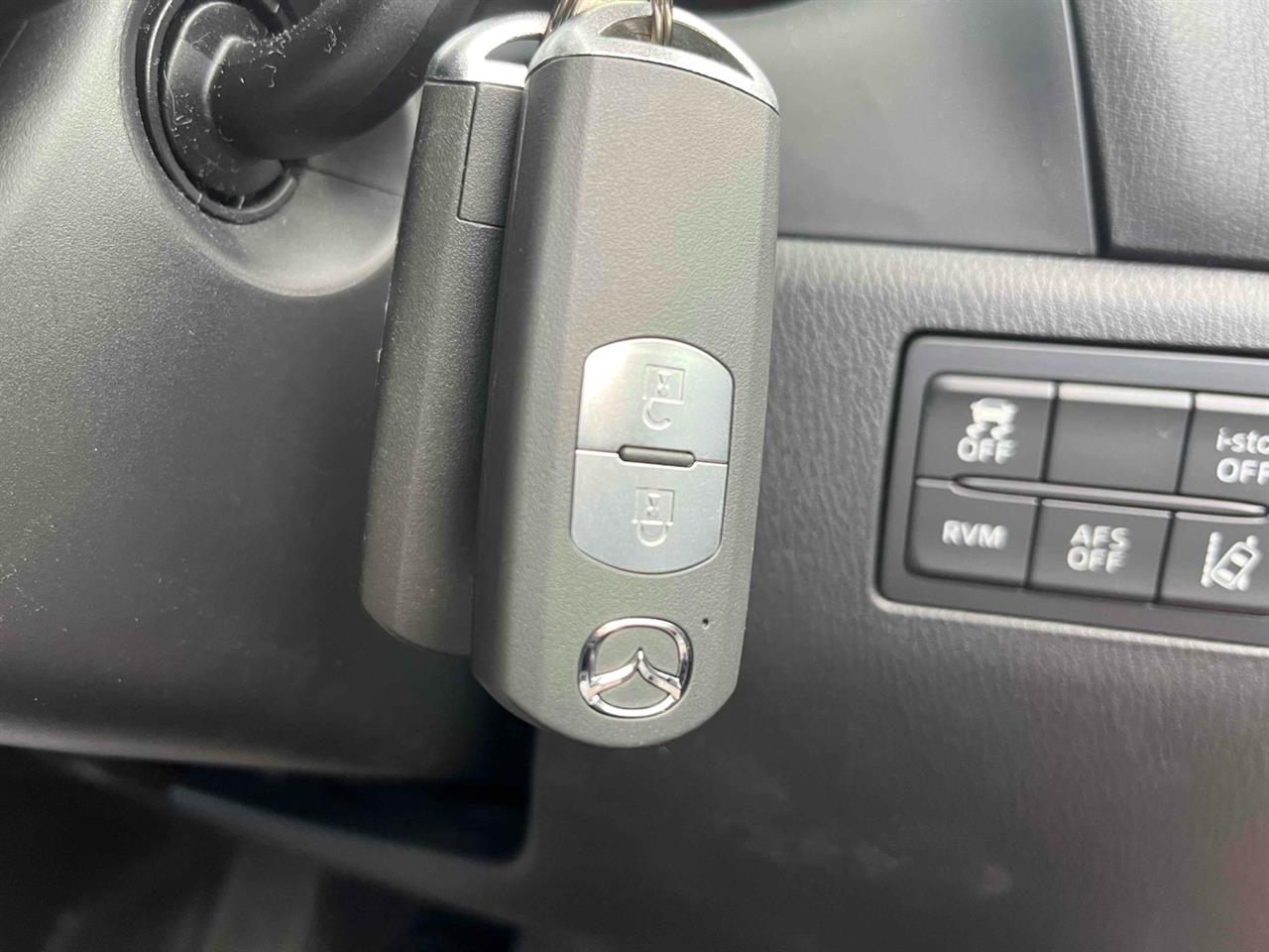 2015 Mazda AXELA