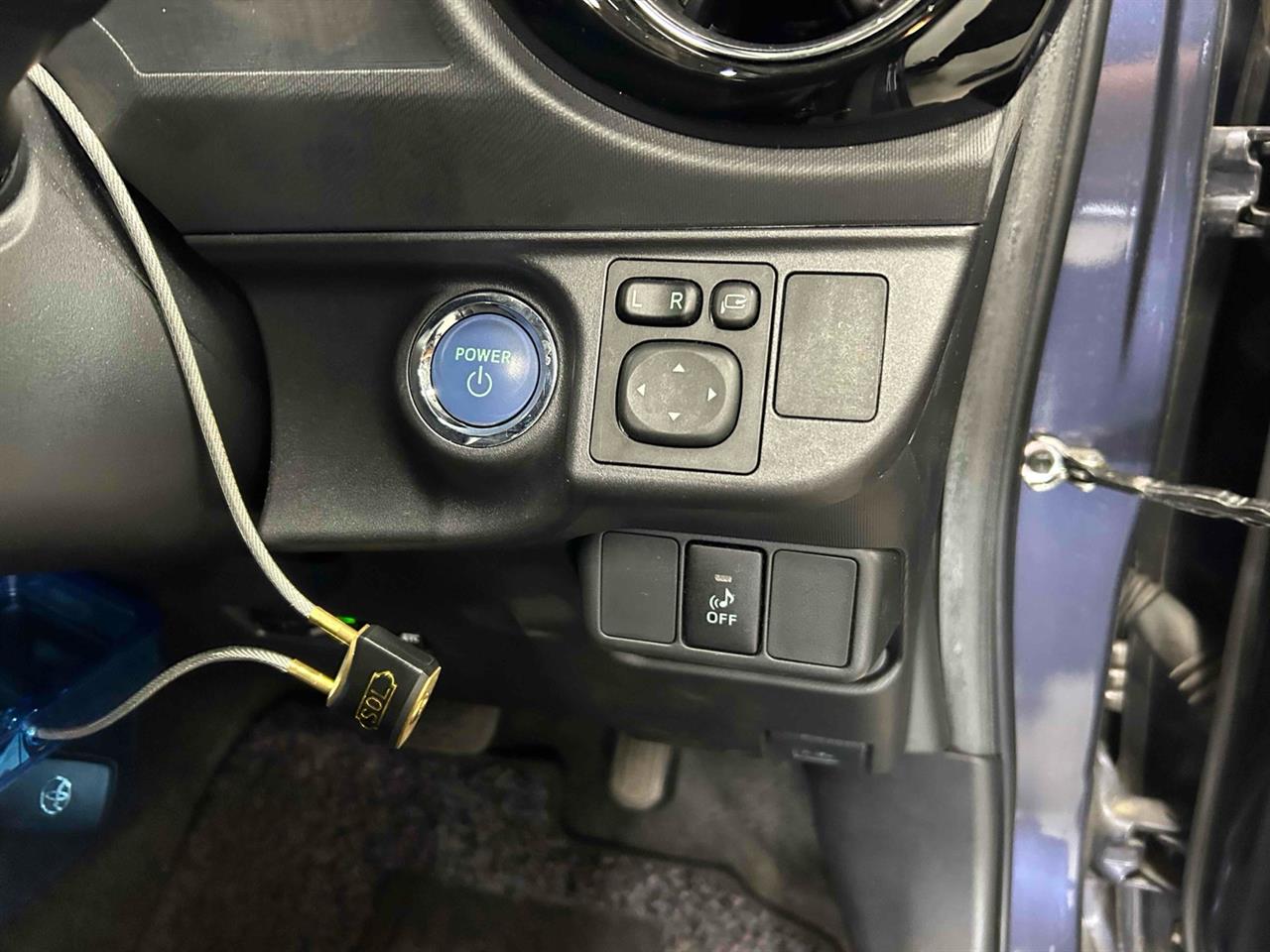 2015 Toyota AQUA