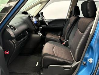 2015 Nissan SERENA - Thumbnail