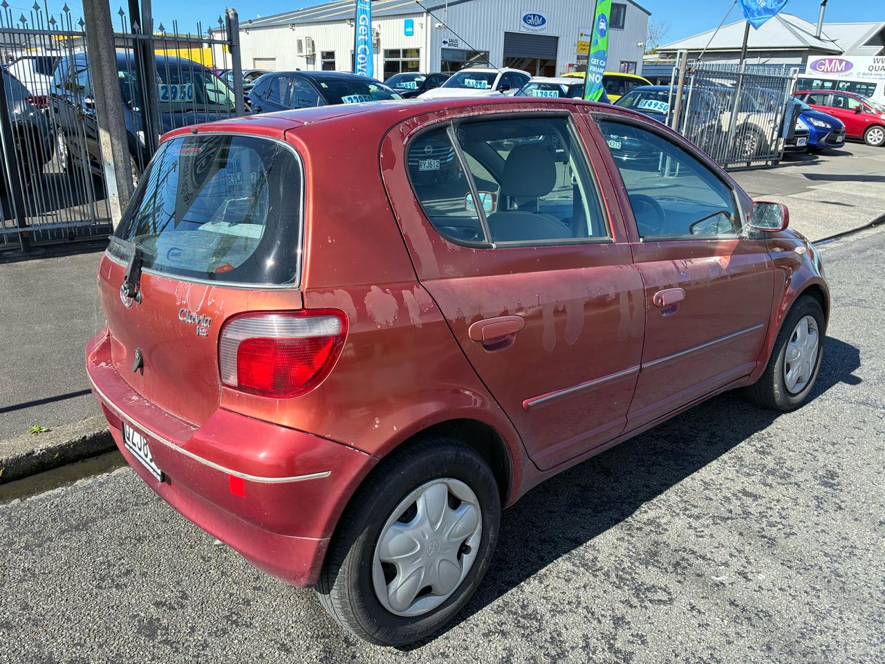 2001 Toyota Vitz