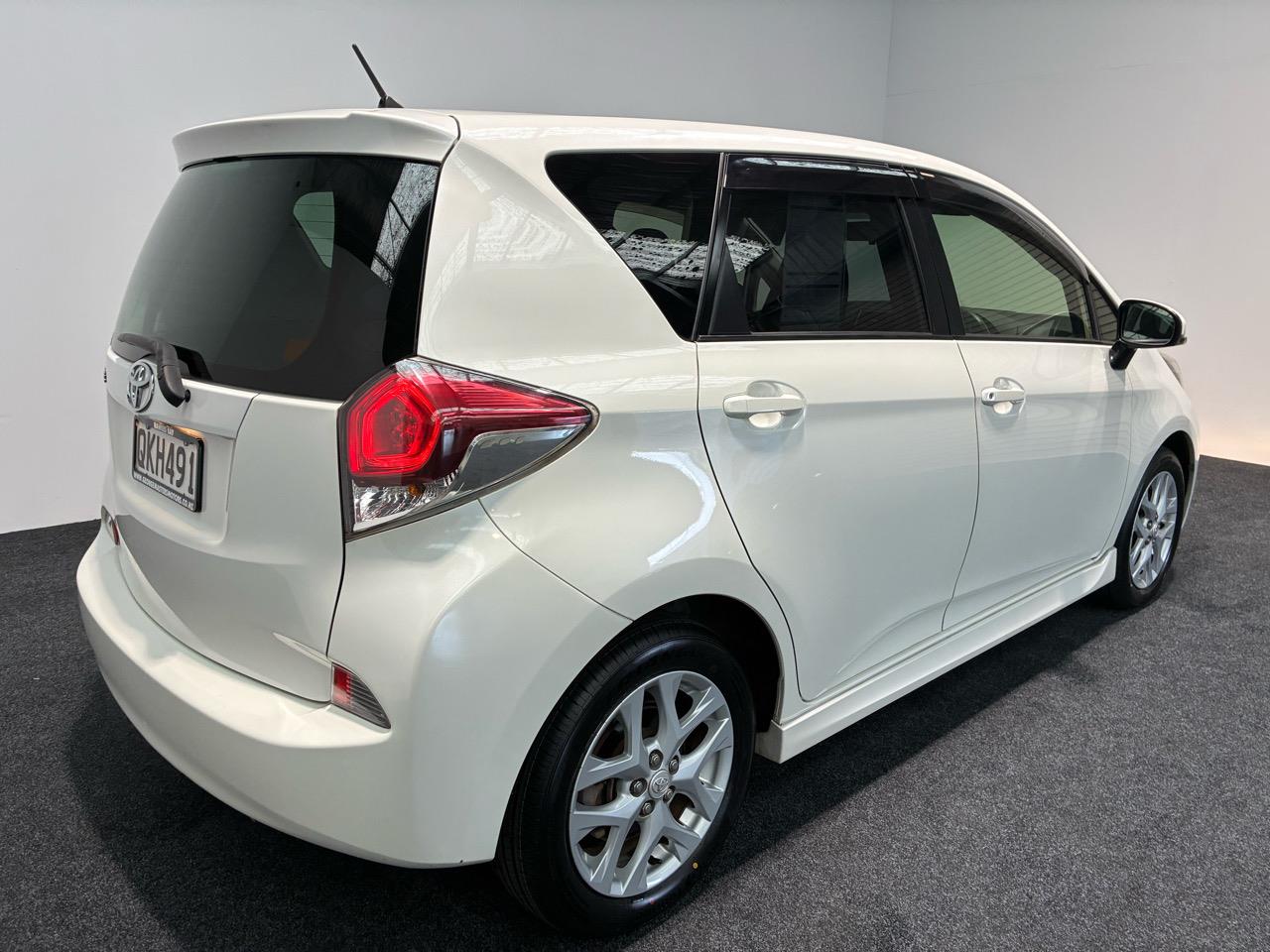 2014 Toyota Ractis