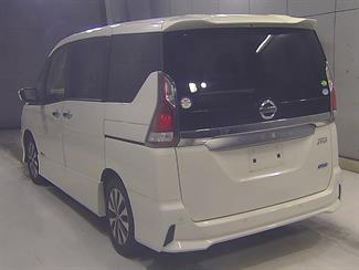 2017 Nissan SERENA - Thumbnail