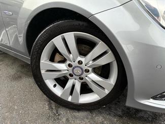 2012 Mercedes-Benz C200 - Thumbnail