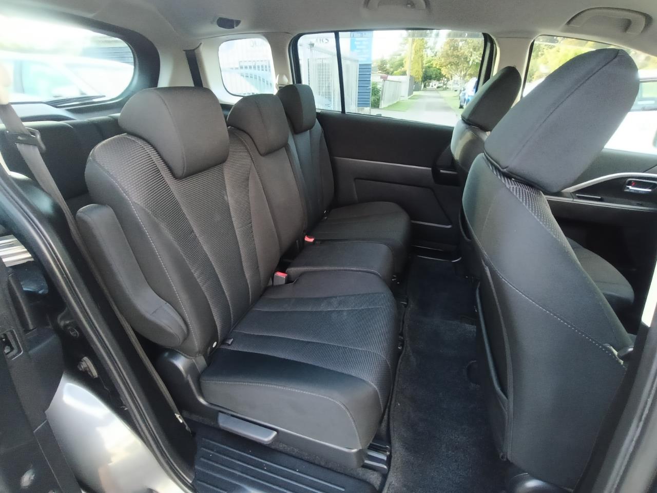 2013 Mazda PREMACY