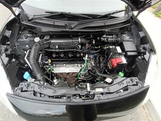 2019 Suzuki SWIFT - Thumbnail