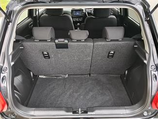 2019 Suzuki SWIFT - Thumbnail