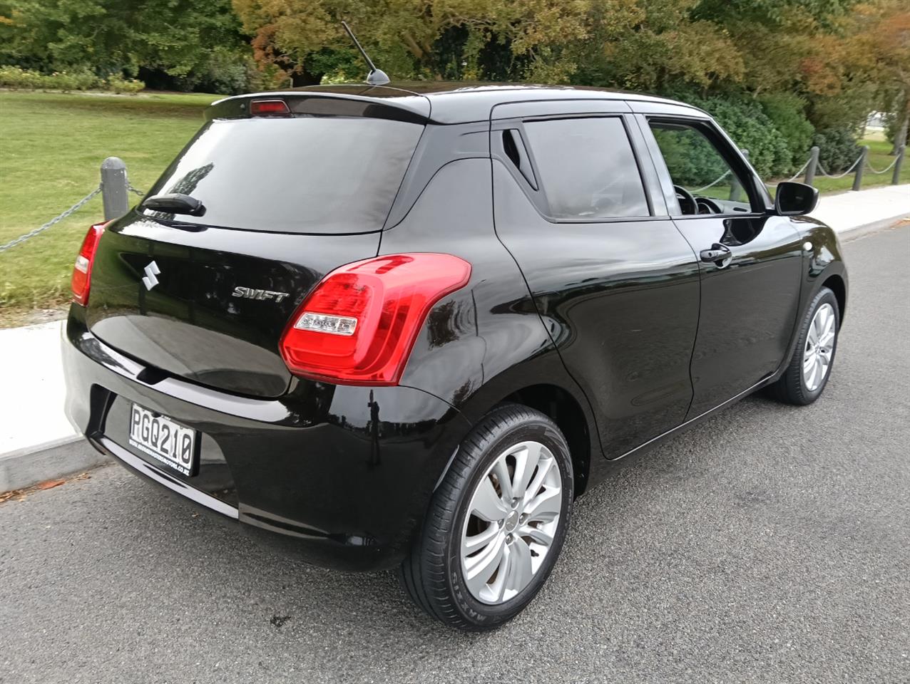 2019 Suzuki SWIFT