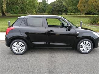 2019 Suzuki SWIFT - Thumbnail