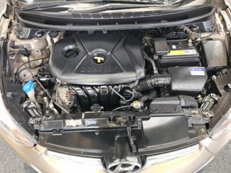 2015 Hyundai Elantra - Thumbnail