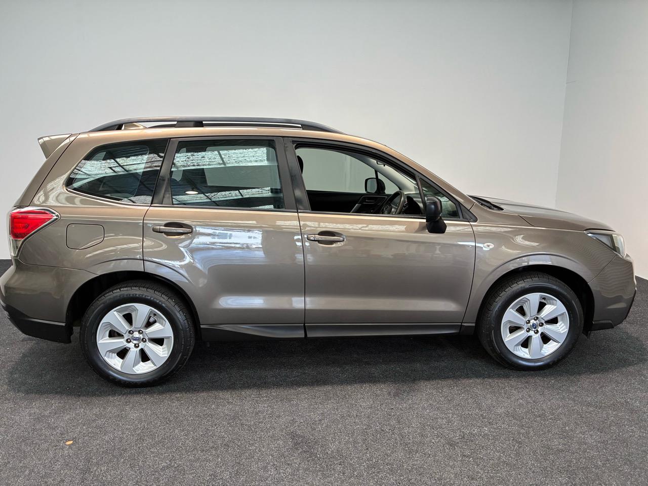 2016 Subaru FORESTER