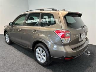 2016 Subaru FORESTER - Thumbnail