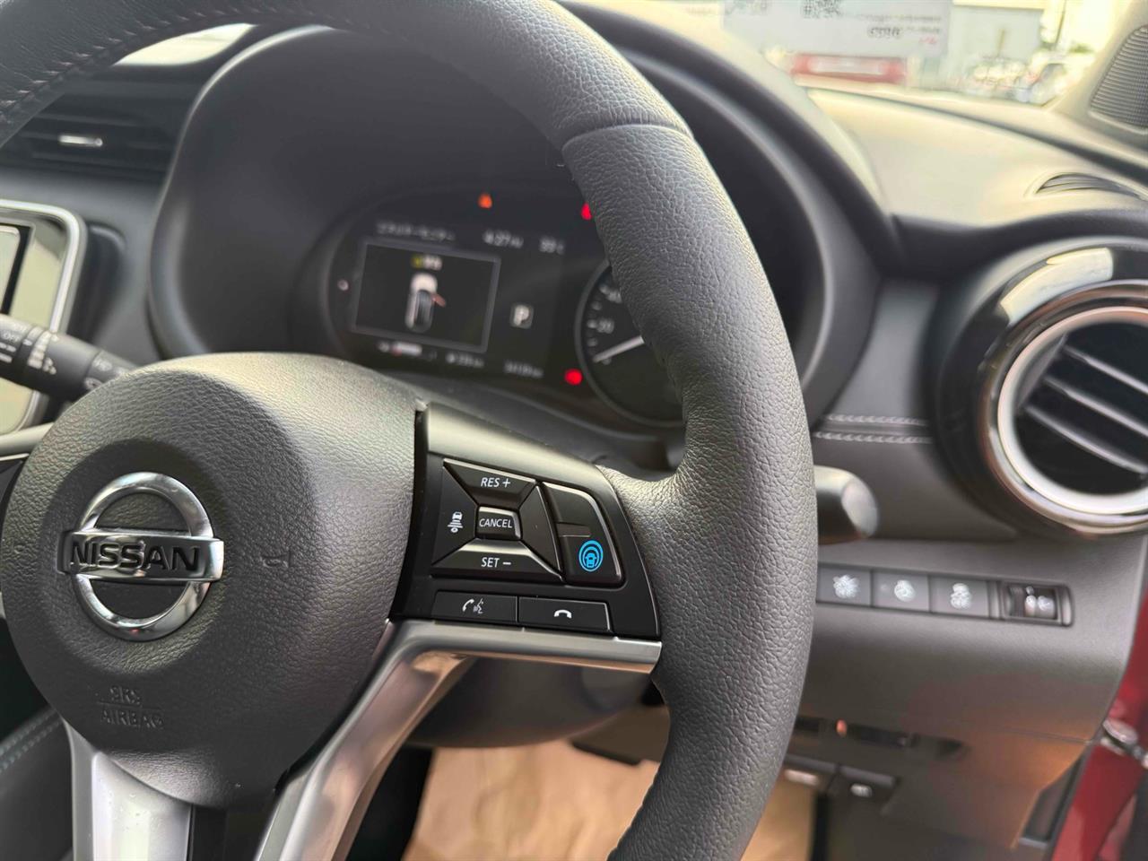 2021 Nissan KICKS