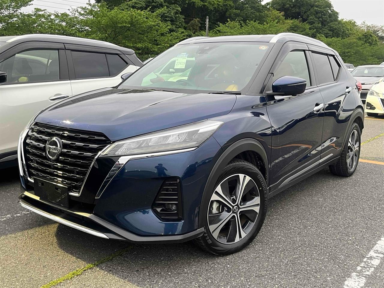 2021 Nissan KICKS