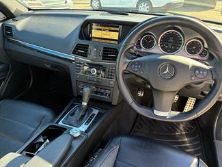 2011 Mercedes-Benz E350 - Thumbnail