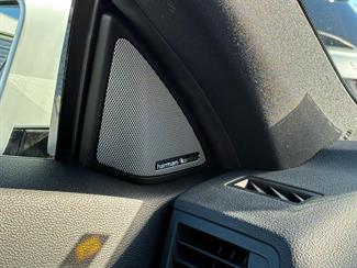 2011 Mercedes-Benz E350 - Thumbnail