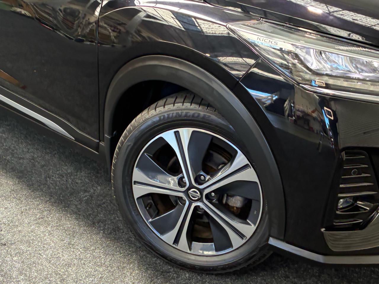 2021 Nissan KICKS