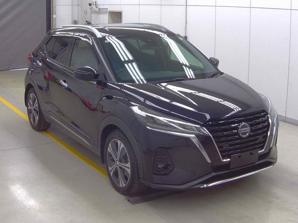 2021 Nissan KICKS