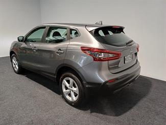 2020 Nissan Qashqai - Thumbnail