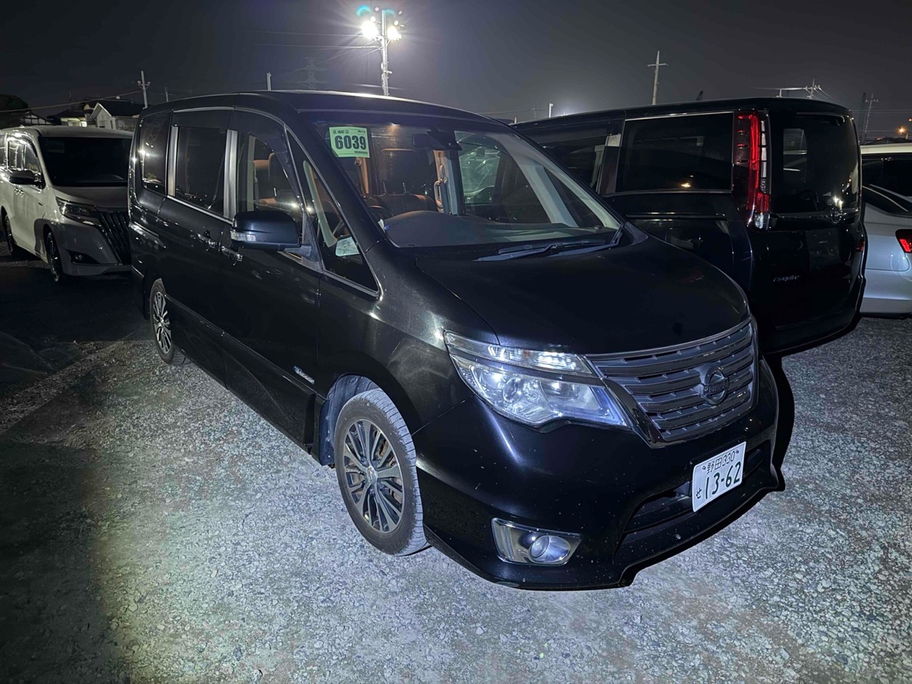 2014 Nissan SERENA