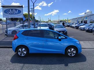 2013 Honda FIT - Thumbnail