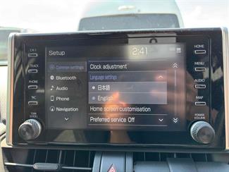 2021 Toyota RAV4 - Thumbnail