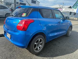 2019 Suzuki Swift - Thumbnail