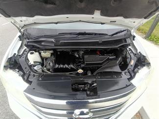 2013 Nissan SERENA - Thumbnail