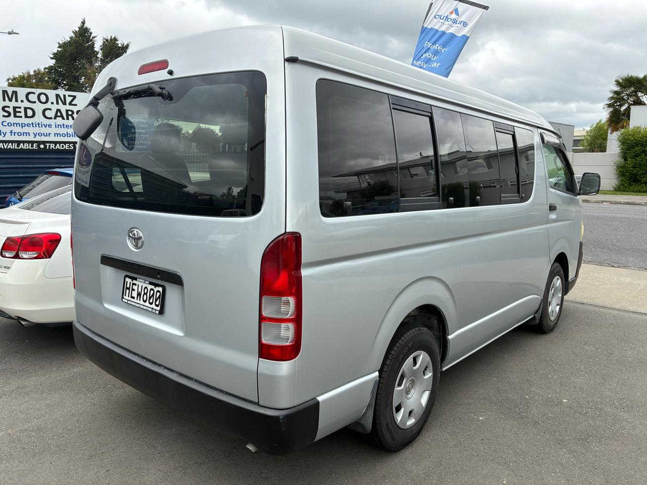 2005 Toyota Hiace