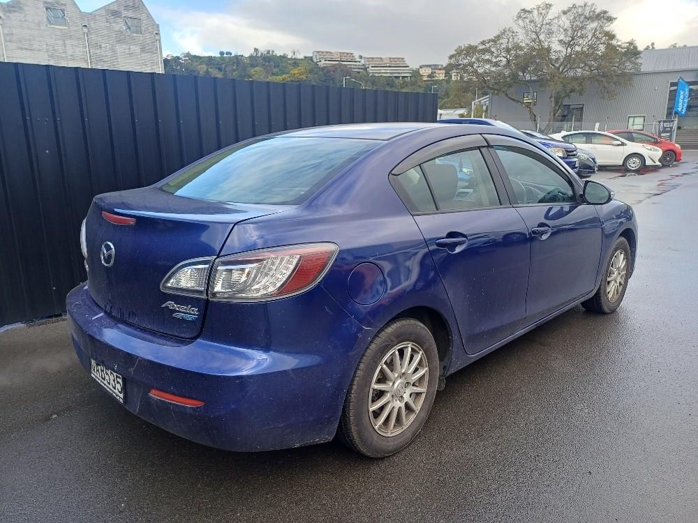2012 Mazda AXELA