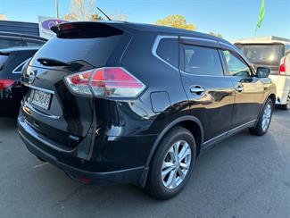2014 Nissan X-TRAIL - Thumbnail