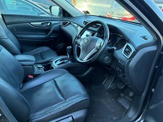 2014 Nissan X-TRAIL - Thumbnail
