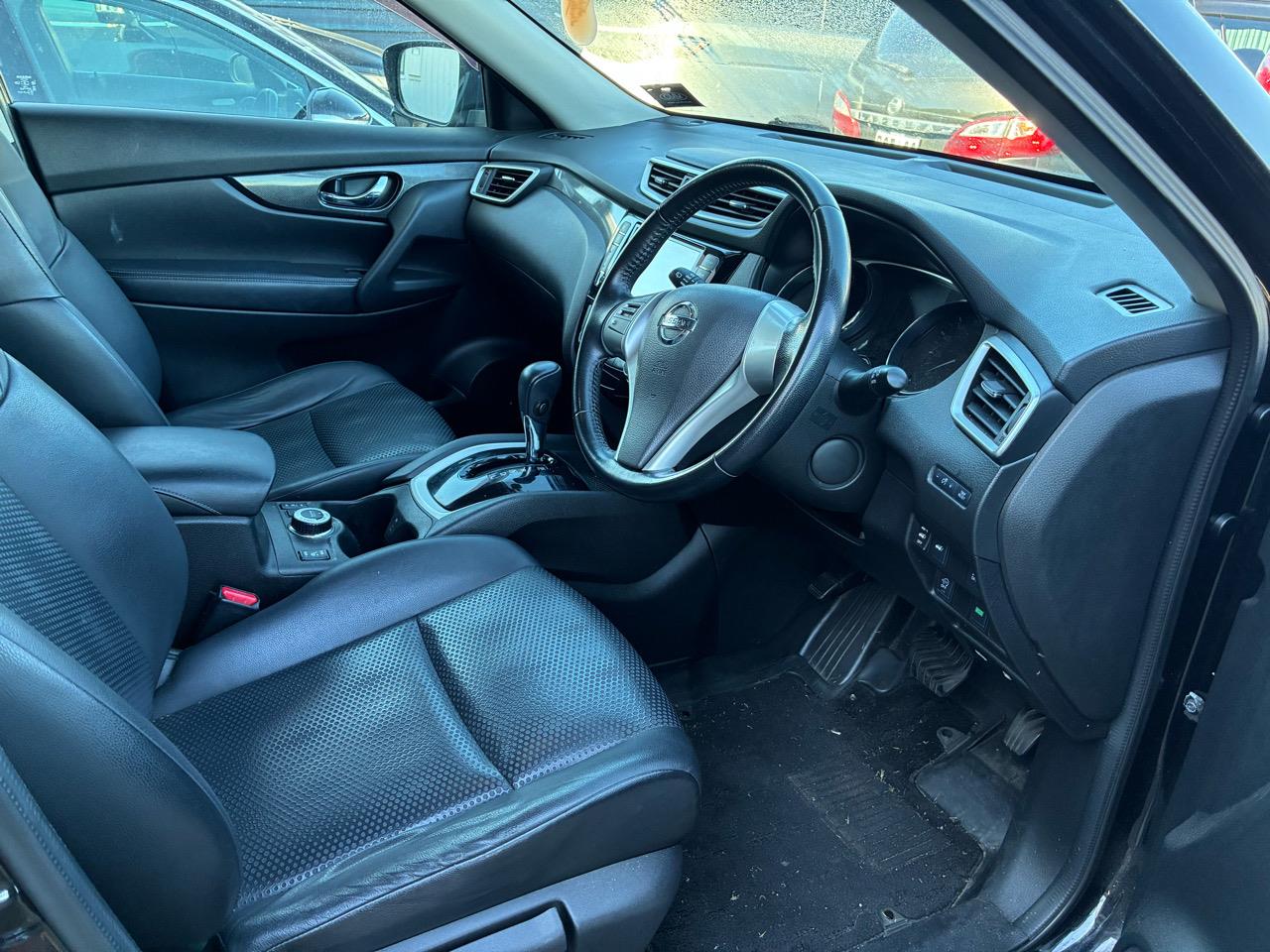 2014 Nissan X-TRAIL