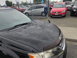 2006 Mitsubishi OUTLANDER - Thumbnail