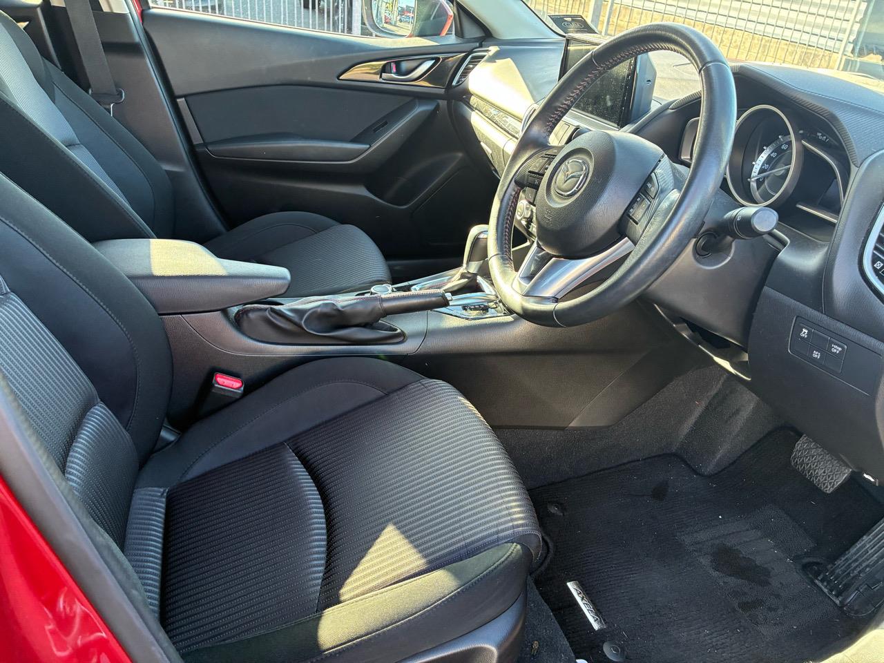2015 Mazda AXELA
